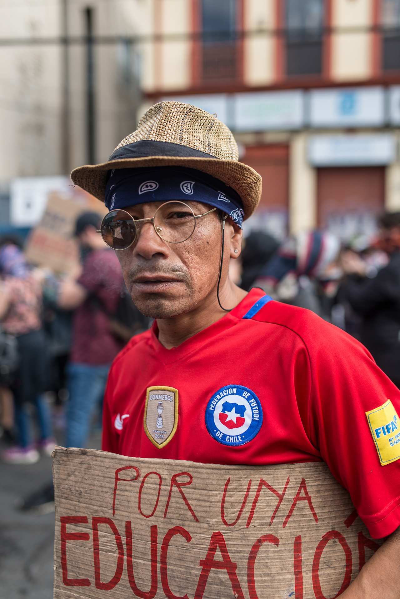 De la serie Somos los de abajo y vamos por los de arriba, 2019-2020. Fotografia digital.